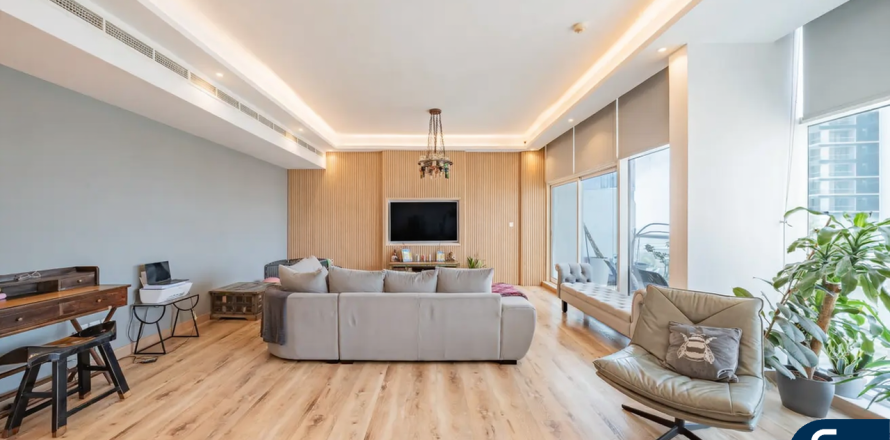 Διαμέρισμα σε Dubai Marina, Dubai, ΗΑΕ 3 υπνοδωμάτια, 187 τ.μ. Αρ. 671039
