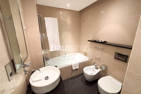 Apartment in Jumeirah Lake Towers, Dubai, UAE 1 bedroom, 67 sq.m. № 627074 - photo 6