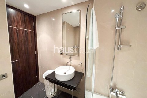 Apartment in Jumeirah Lake Towers, Dubai, UAE 1 bedroom, 67 sq.m. № 627074 - photo 7