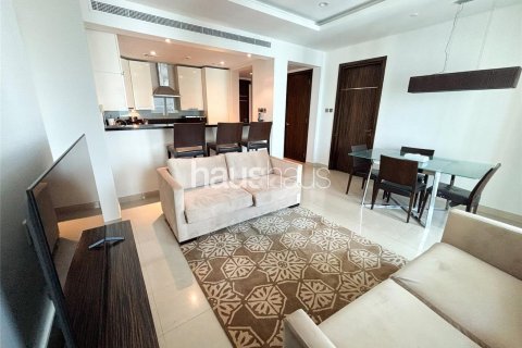 Apartment in Jumeirah Lake Towers, Dubai, UAE 1 bedroom, 67 sq.m. № 627074 - photo 1
