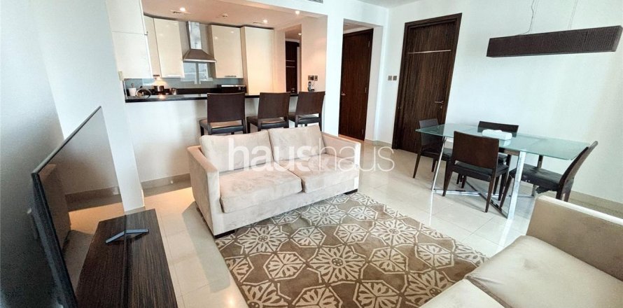 Apartment in Jumeirah Lake Towers, Dubai, UAE 1 bedroom, 67 sq.m. № 627074