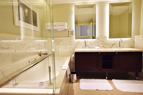 Wohnung zur Miete in Downtown Dubai (Downtown Burj Dubai), Dubai, VAE 2 Schlafzimmer, 135 m2 Nr. 627076 - Foto 10