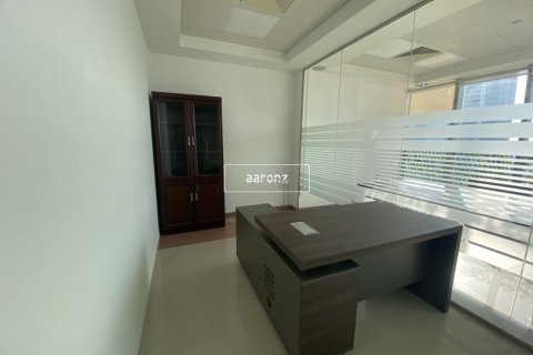 Pejabat di Business Bay, Dubai, UAE 89.3 meter persegi № 632083 - foto 7