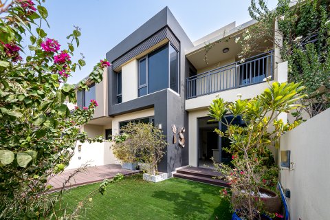 Villa i Dubai Hills Estate, Dubai, UAE 4 soveværelser, 221.76 kvm № 749290