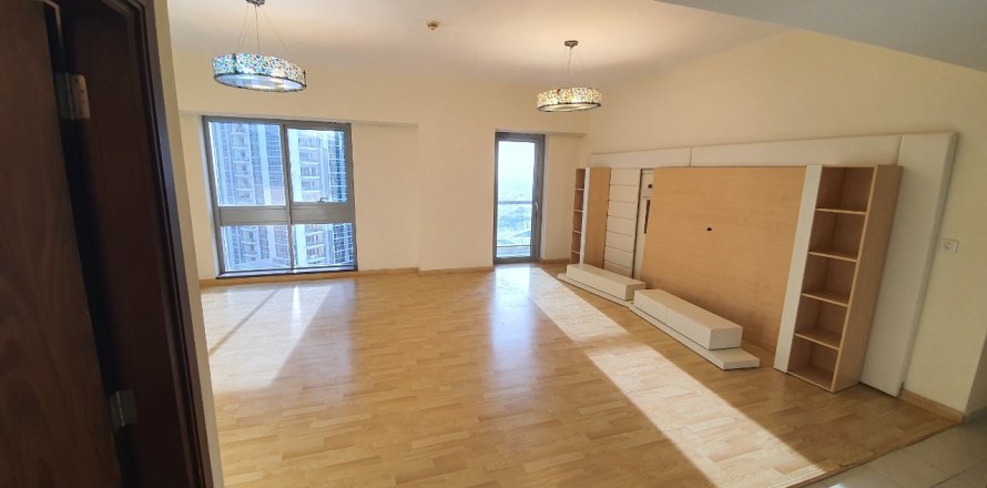 Apartament në Business Bay, Dubai, Emiratet e Bashkuara Arabe 2 dhoma gjumi, 133.87 m2. № 749291