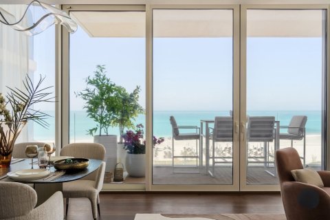 דירה ב Saadiyat Island, Abu Dhabi, איחוד האמירויות 2 חדרי שינה, 209 מ