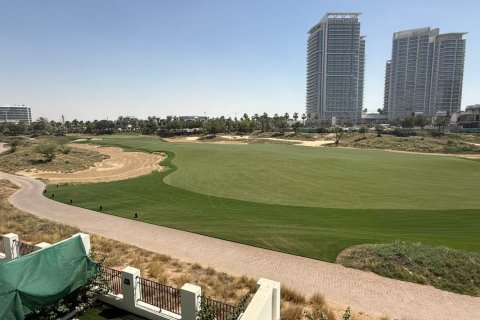 Adosado en venta en DAMAC Hills (Akoya by DAMAC), Dubai, EAU 4 dormitorios, 150 m2 № 718572 - foto 1