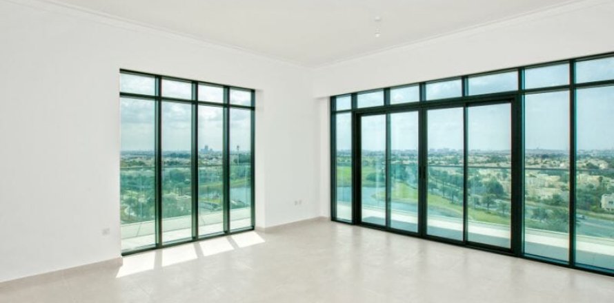 Квартира в The Hills, Дубай, ОАЭ 2 спальни, 134м2 № 718568