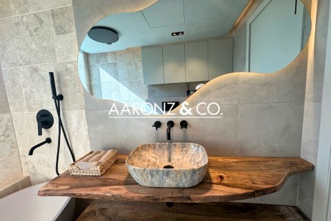 Jumeirah Lake Towers, Dubai, संयुक्त अरब अमीरात में अपार्टमेंट, 2 बेडरूम, 165.1 वर्ग मीटर, संख्या 670463 - फ़ोटो 21