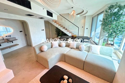 Jumeirah Lake Towers, Dubai, संयुक्त अरब अमीरात में अपार्टमेंट, 2 बेडरूम, 165.1 वर्ग मीटर, संख्या 670463 - फ़ोटो 1