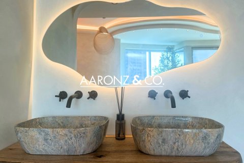 Byt v Jumeirah Lake Towers, Dubai, SAE 2 ložnice, 165.1 m² Č.: 670465 - fotografie 19