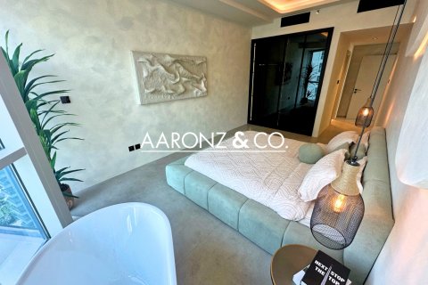 Byt v Jumeirah Lake Towers, Dubai, SAE 2 ložnice, 165.1 m² Č.: 670465 - fotografie 9