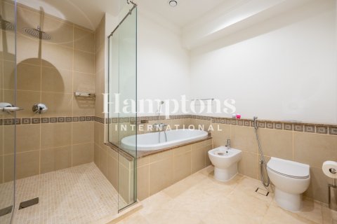 Снять в аренду таунхаус в Пальма Джумейра, Дубай, ОАЭ 3 спальни, 463.44940259м2, № 680552 - фото 22