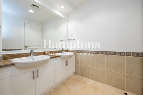 Снять в аренду таунхаус в Пальма Джумейра, Дубай, ОАЭ 3 спальни, 463.44940259м2, № 680552 - фото 21