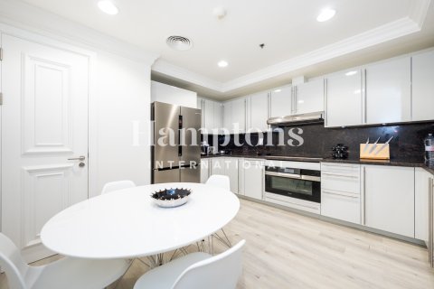 Снять в аренду таунхаус в Пальма Джумейра, Дубай, ОАЭ 3 спальни, 463.44940259м2, № 680552 - фото 17