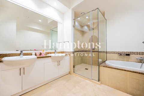 Снять в аренду таунхаус в Пальма Джумейра, Дубай, ОАЭ 3 спальни, 463.44940259м2, № 680552 - фото 29