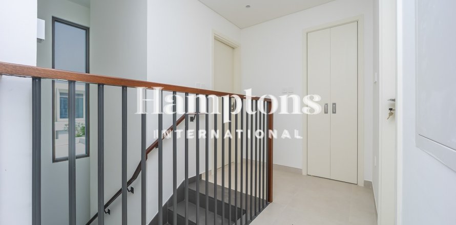 Таунхаус в Jumeirah Village Triangle, Дубай, ОАЭ 3 спальни, 174м2 № 680554