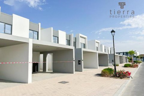 Villa sa Dubai Land, Dubai, UAE 3 silid-tulugan, 180.9 sq.m. № 573008 - larawan 2