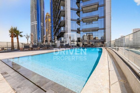 Business Bay, Dubai, UAE의 임대용 아파트 침실 2개, 137.03제곱미터 번호 745935 - 사진 23