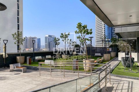 Business Bay, Dubai, UAE의 임대용 아파트 침실 2개, 137.03제곱미터 번호 745935 - 사진 25