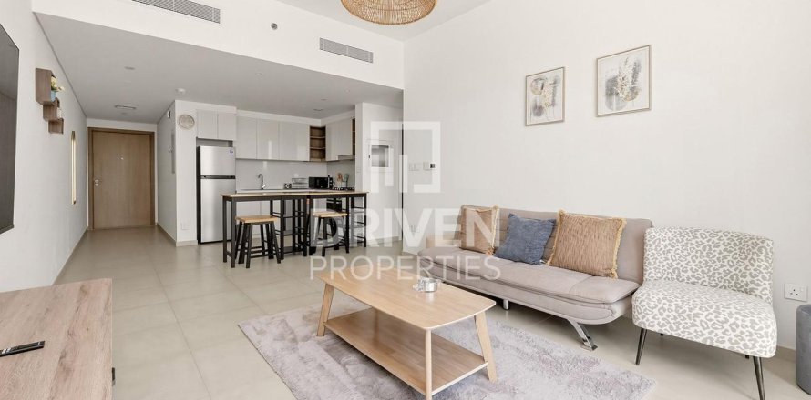 Apartmen di Zabeel, Dubai, UAE 1 bilik tidur, 69.96 meter persegi № 745969