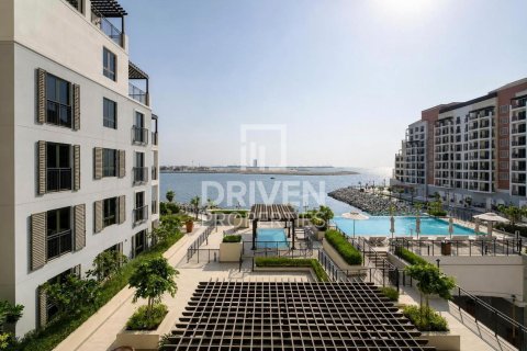Apartament na sprzedaż w Jumeirah, Dubai, ZEA 2 sypialnie, 111.2 mkw., nr 765013 - zdjęcie 16