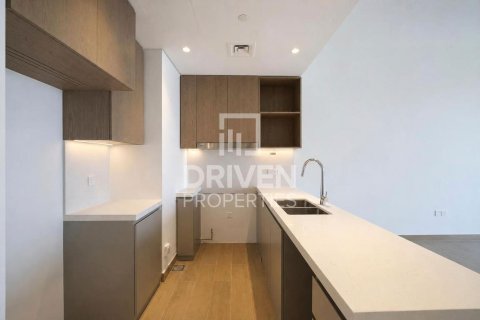 Apartament na sprzedaż w Jumeirah, Dubai, ZEA 2 sypialnie, 111.2 mkw., nr 765013 - zdjęcie 8