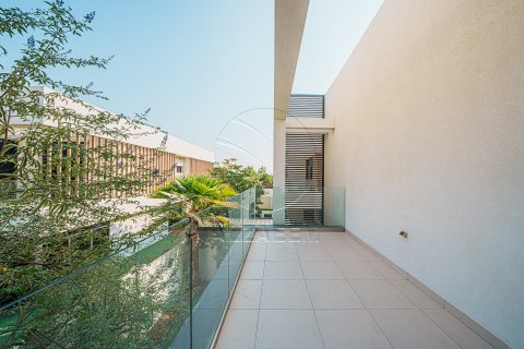 Villa on the Yas Island, Abu Dhabi, UAE 4 bedrooms, 600 sq.m. № 662960 - photo 18