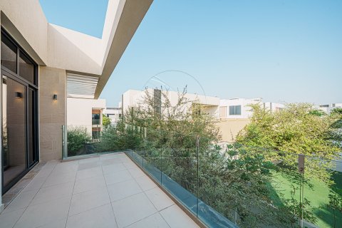 Villa on the Yas Island, Abu Dhabi, UAE 4 bedrooms, 600 sq.m. № 662960 - photo 17