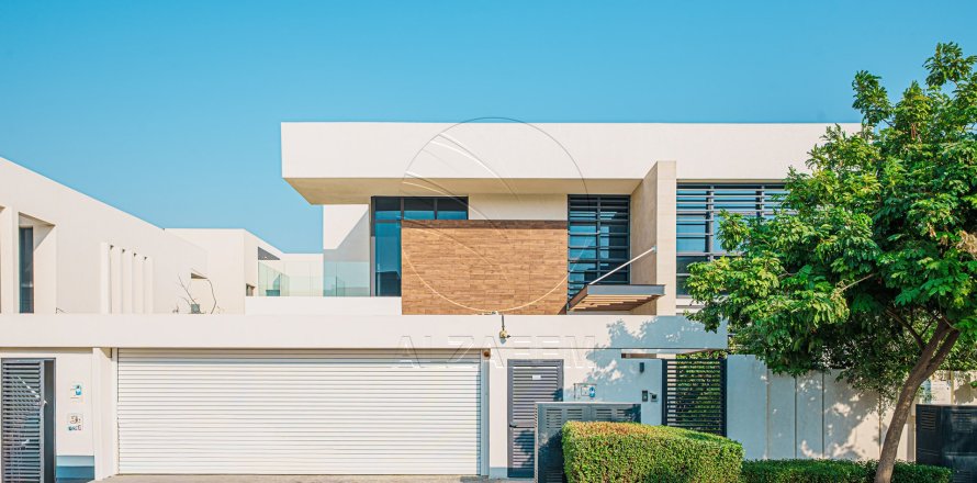 Villa on the Yas Island, Abu Dhabi, UAE 4 bedrooms, 600 sq.m. № 662960