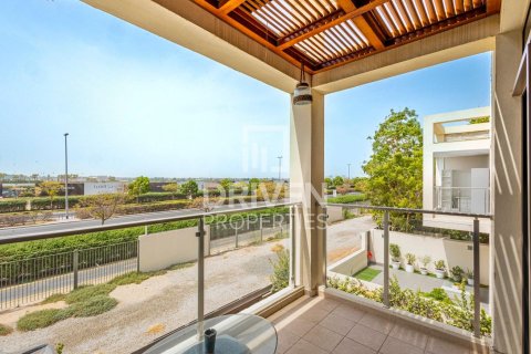 Maison de ville à Meydan, Dubai, EAU: 4 chambres, 264.59 m2 № 756093
