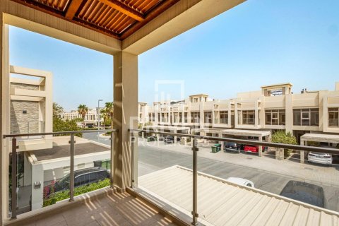 Meydan, Dubai, UAE의 판매용 타운하우스 침실 4개, 264.59제곱미터 번호 756093 - 사진 24