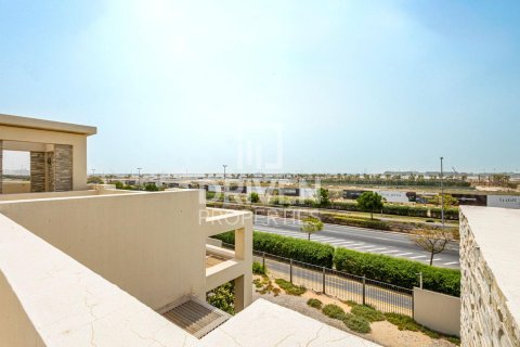 Meydan, Dubai, UAE의 판매용 타운하우스 침실 4개, 264.59제곱미터 번호 756093 - 사진 15