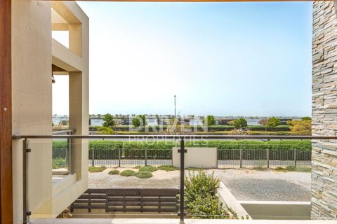 Meydan, Dubai, UAE의 판매용 타운하우스 침실 4개, 264.59제곱미터 번호 756093 - 사진 22