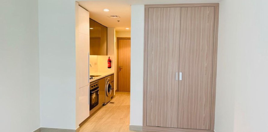 Korter asukohaga Meydan, Dubai, AÜE: 32.9 m² Nr 727296