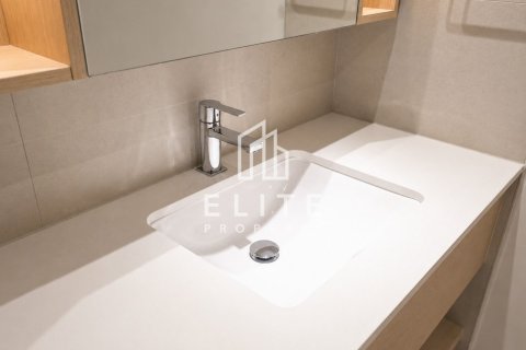 Apartament de închiriat în The Views, Dubai, EAU 1 dormitor, 70 mp.  №760004 - poză 15