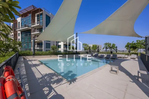 Διαμέρισμα σε The Views, Dubai, ΗΑΕ 1 υπνοδωμάτιο, 70 τ.μ. Αρ. 760004 - φωτογραφία 1