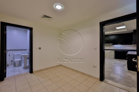 Villa in Al Maqtaa, Abu Dhabi, UAE 5 bedrooms, 1217 sq.m. № 614945 - photo 16