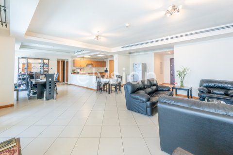 Apartment sa Dubai Marina, Dubai, UAE 3 silid-tulugan, 189 sq.m. № 600230 - larawan 2