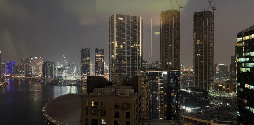 Apartman u gradu Business Bay, Dubai, UAE 1 spavaća soba, 75.4 m2 Br. 652063