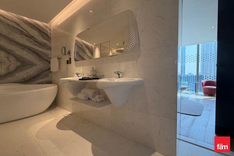 Appartement te koop in Business Bay, Dubai, VAE 1 slaapkamer, 75.4 vr.m., nr 652063 - foto 16