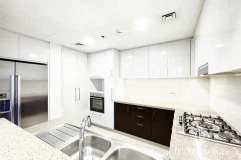 Снять в аренду квартиру в Даунтаун Дубай (Даунтаун Бурдж Дубай), ОАЭ 2 спальни, 129м2, № 677126 - фото 15