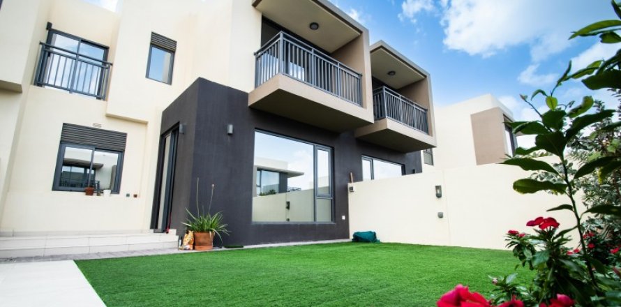 Villa in Dubai Hills Estate, Dubai, VAE: 3 Schlafzimmer, 193 m2 Nr. 677129