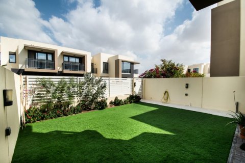 Villa zur Miete in Dubai Hills Estate, Dubai, VAE 3 Schlafzimmer, 193 m2 Nr. 677129 - Foto 3