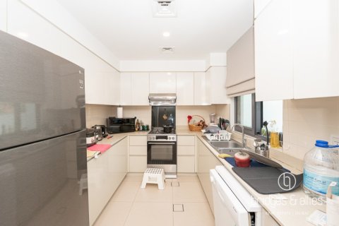 Huvila Dubai Hills Estate, Arabiemiraatit 3 makuuhuonetta, 203 m2 № 677130 - kuva 7