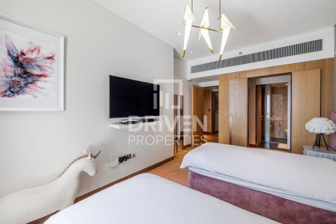 Apartment til leje i Jumeirah, Dubai, UAE 3 soveværelser, 244 kvm № 682617 - foto 10