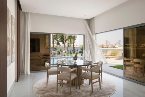 וילה להשכרה ב Palm Jumeirah, Dubai, איחוד האמירויות  6 חדרי שינה, 650 מ"ר, מספר 682620 - תמונה 11