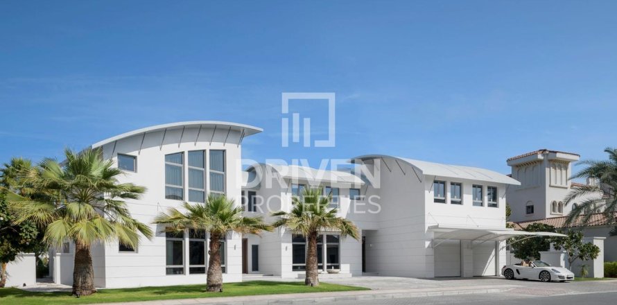 וילה ב Palm Jumeirah, Dubai, איחוד האמירויות 6 חדרי שינה, 650 מ"ר מספר 682620