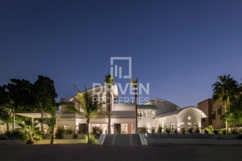 וילה להשכרה ב Palm Jumeirah, Dubai, איחוד האמירויות  6 חדרי שינה, 650 מ"ר, מספר 682620 - תמונה 23