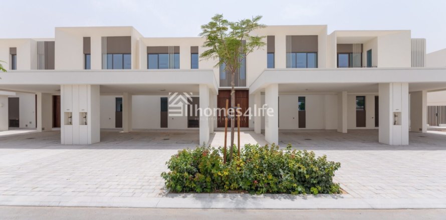 Vila v Tilal Al Ghaf, Dubai, SAE 4 spálne, 235 m2 č. 685487